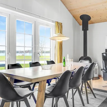 Marina Fiskenaes * Gråsten
